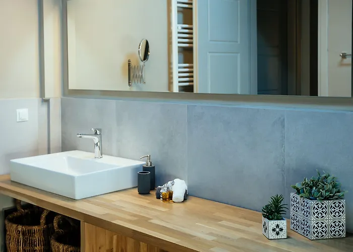 Filoxenion Luxury & Lofts