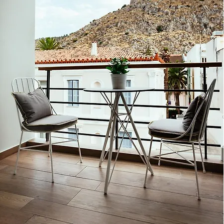 Filoxenion Luxury & Lofts נאפפליו