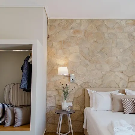Filoxenion Luxury & Lofts